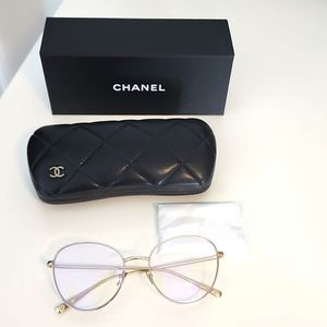 Chanel glasses with case
